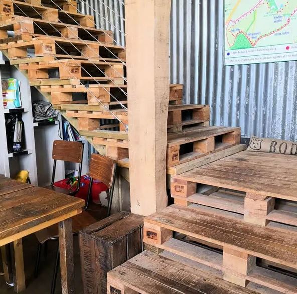 پارس پالت | پله و مسیر